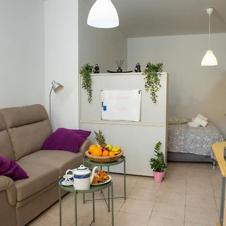 Warm Studio Apartment In Heraklion Eksteriør bilde