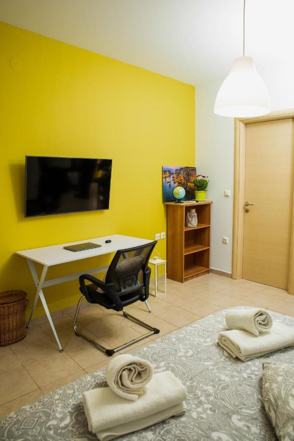 Warm Studio Apartment In Heraklion Eksteriør bilde