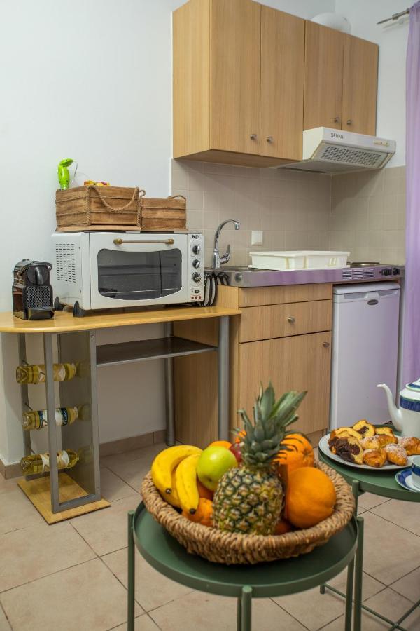 Warm Studio Apartment In Heraklion Eksteriør bilde